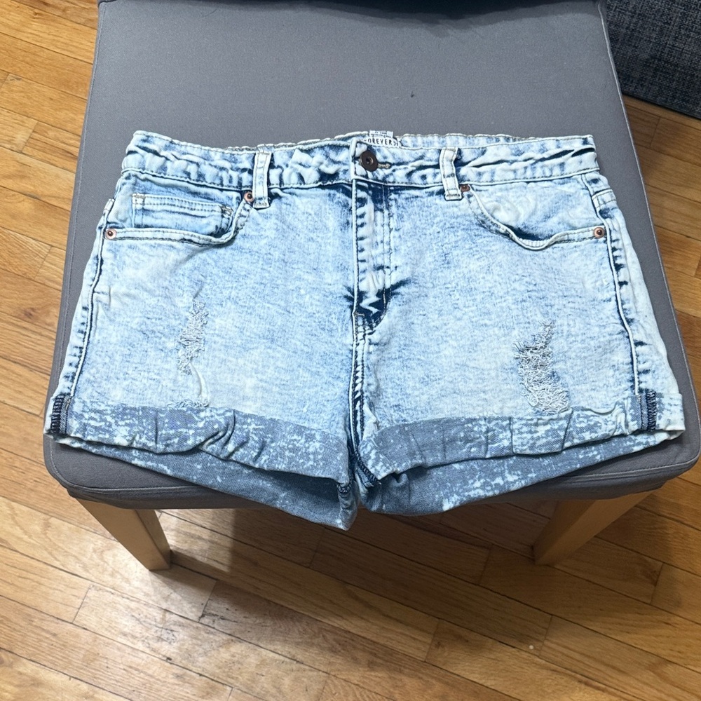 Forever 21 Light Wash Jean Shorts